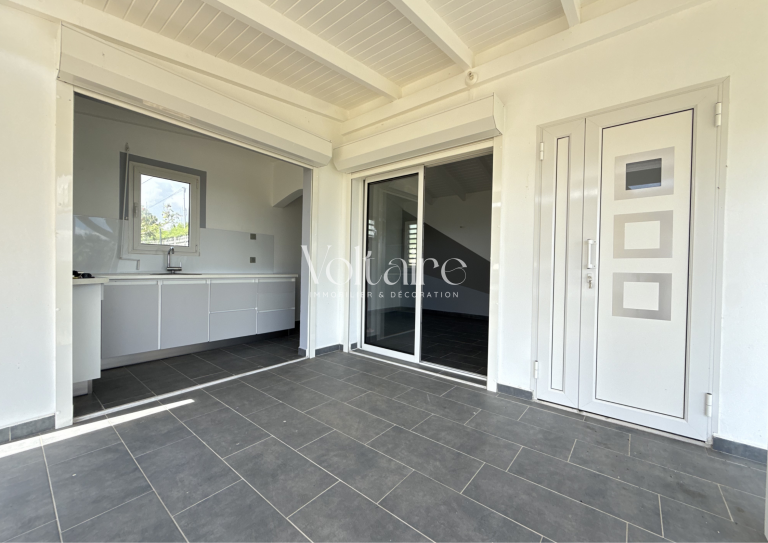 Maison individuelle – T2, Sainte-Anne